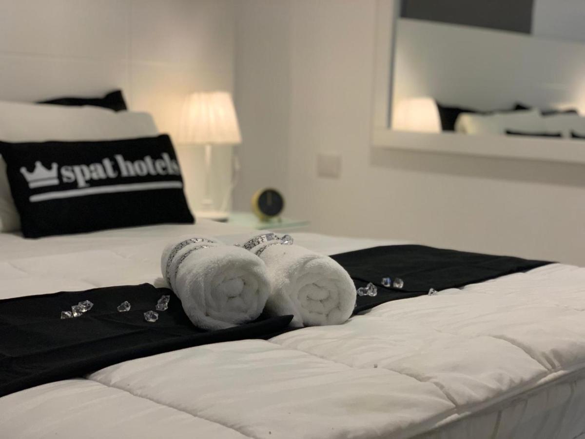 Apartmán דירת 5 חדרים מול הים Bat Jam Exteriér fotografie